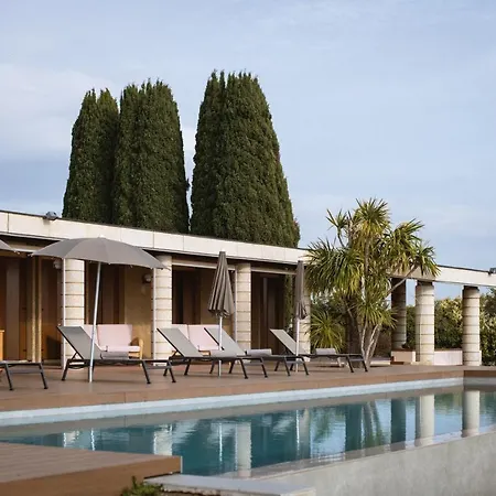 Villa Cavaion *
